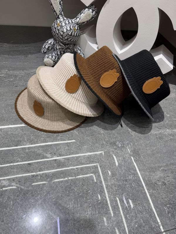 Dior top hat dx131